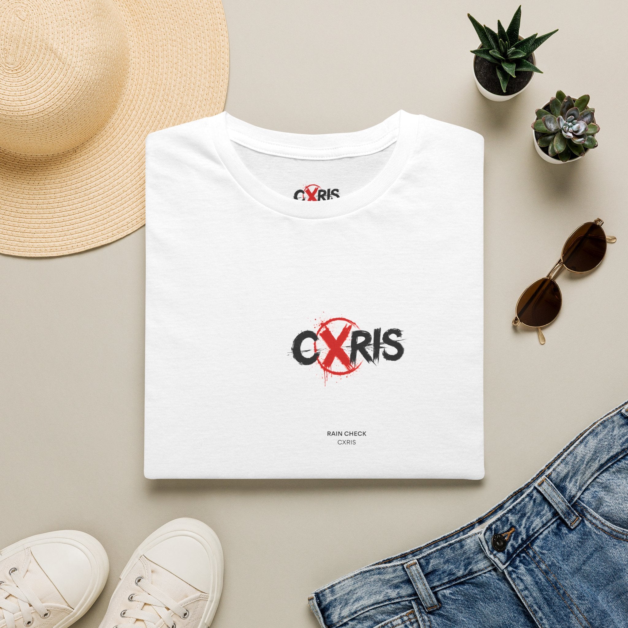 T-Shirt — Minimalist 'Cxris' Rain Check Tee